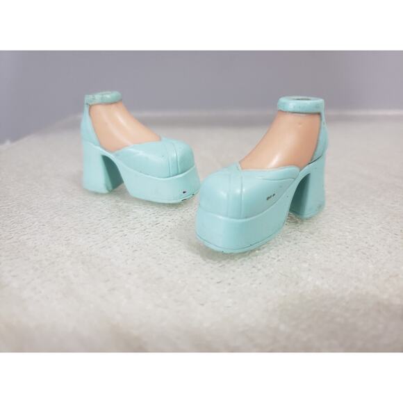 First 1st Edition Cloe Bratz Girlz Doll Shoes Boots Heels tall blue y2k platform - Picture 4 of 5